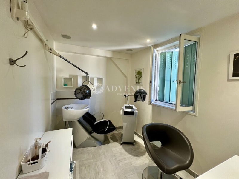 Location Commerces PONTOISE (95300) - Photo 7