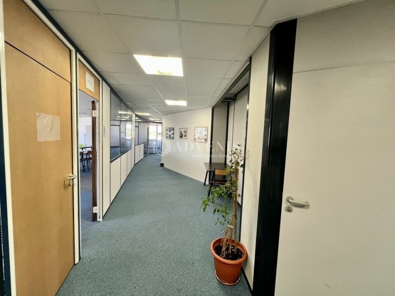 Location Bureaux ARGENTEUIL (95100) - Photo 5