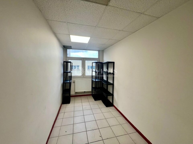 Location Bureaux ARGENTEUIL (95100) - Photo 4