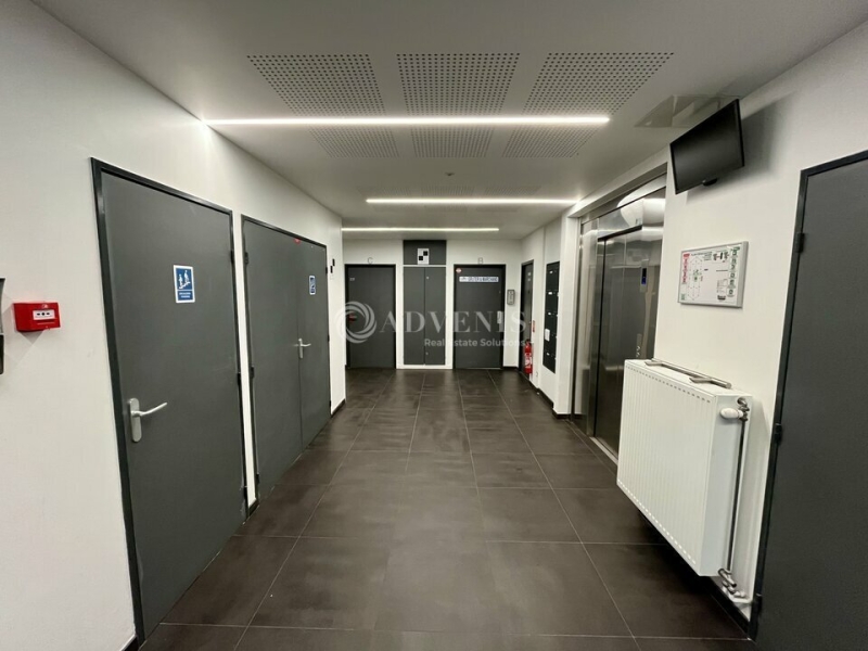Vente Investisseur Bureaux et activités légères NANTERRE (92000) - Photo 3