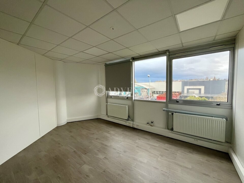 Vente Investisseur Bureaux et activités légères NANTERRE (92000) - Photo 9