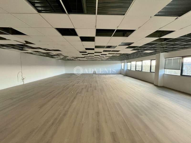 Location Activités Entrepôts TAVERNY (95150) - Photo 5