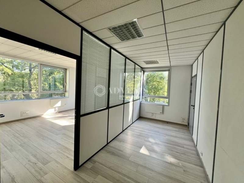 Location Bureaux ERAGNY (95610) - Photo 8