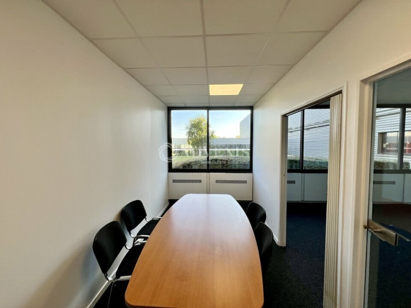 Location Bureaux SAINT OUEN L'AUMONE (95310) - Photo 14