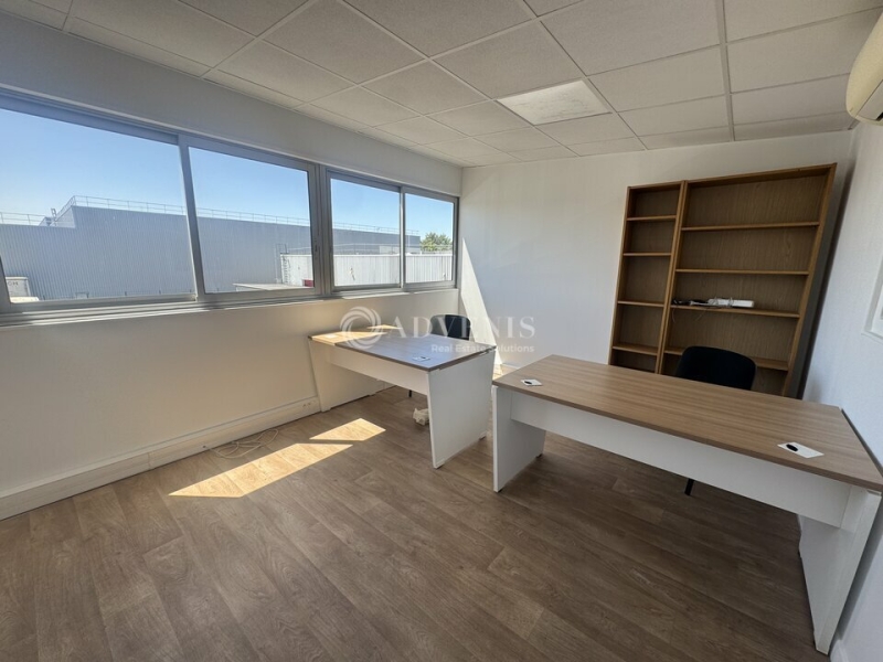 Location Activités Entrepôts VILLETANEUSE (93430) - Photo 6