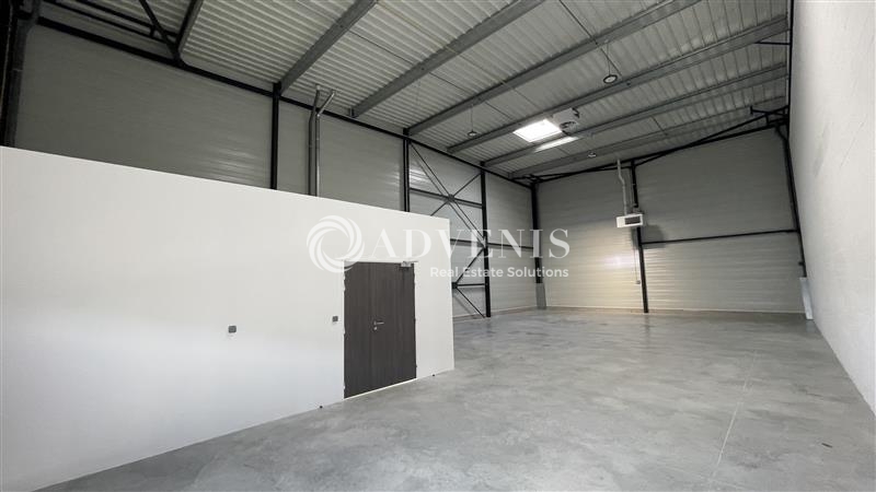 Location Activités Entrepôts SAVIGNY LE TEMPLE (77176) - Photo 3