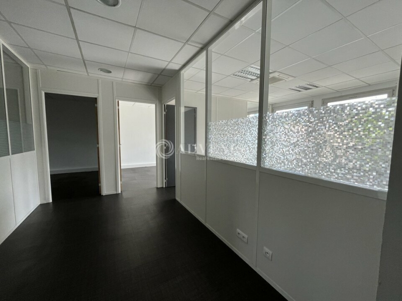 Location Bureaux et activités légères EPINAY SUR ORGE (91360) - Photo 9