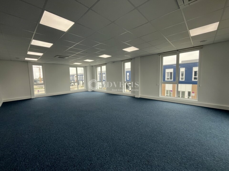 Location Activités Entrepôts MOISSY CRAMAYEL (77550) - Photo 13