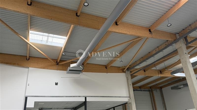 Location Activités Entrepôts MOISSY CRAMAYEL (77550) - Photo 9