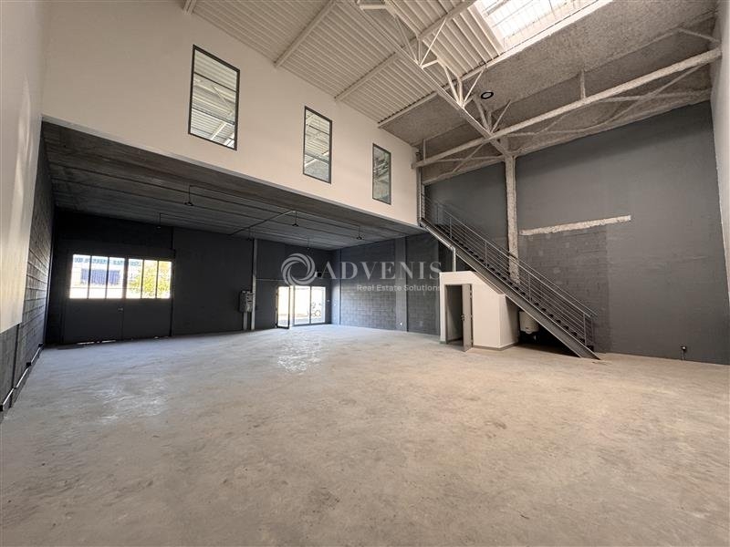Location Activités Entrepôts VAUX LE PENIL (77000) - Photo 4