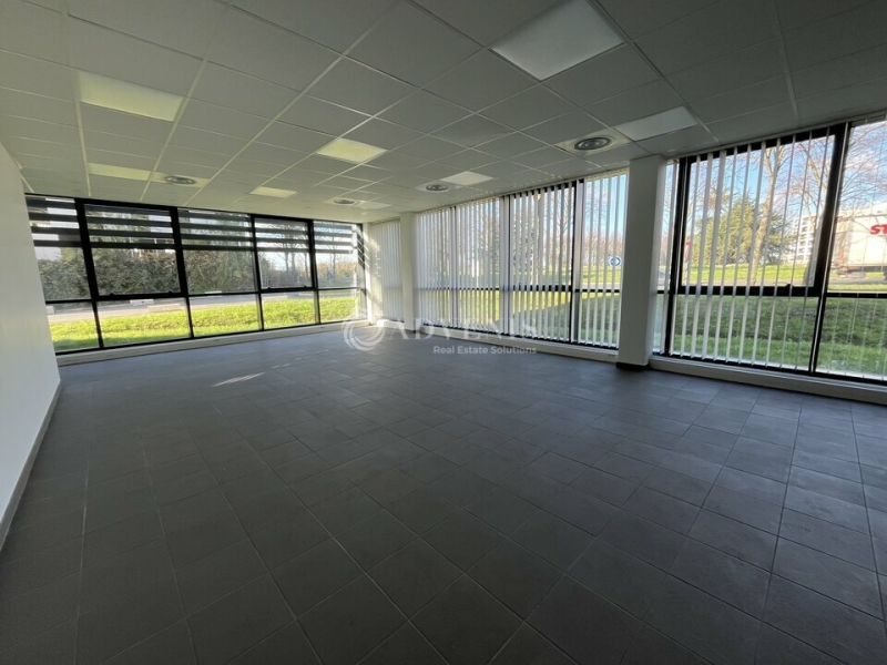 Location Activités Entrepôts GRIGNY (91350) - Photo 7
