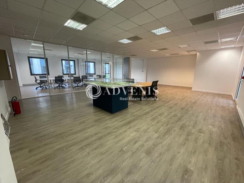 Location Bureaux VILLEBON SUR YVETTE (91140) - Photo 2