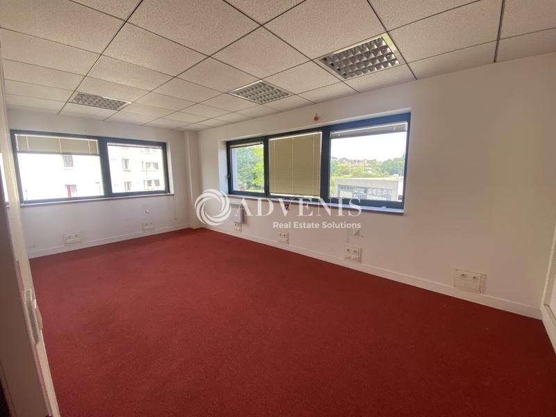 Location Bureaux PALAISEAU (91120) - Photo 2