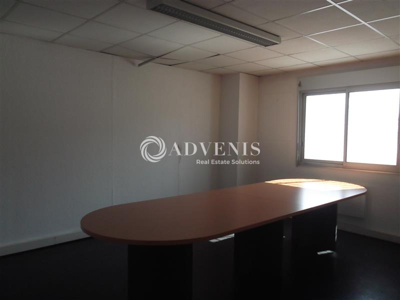 Location Activités Entrepôts VILLEURBANNE (69100) - Photo 6