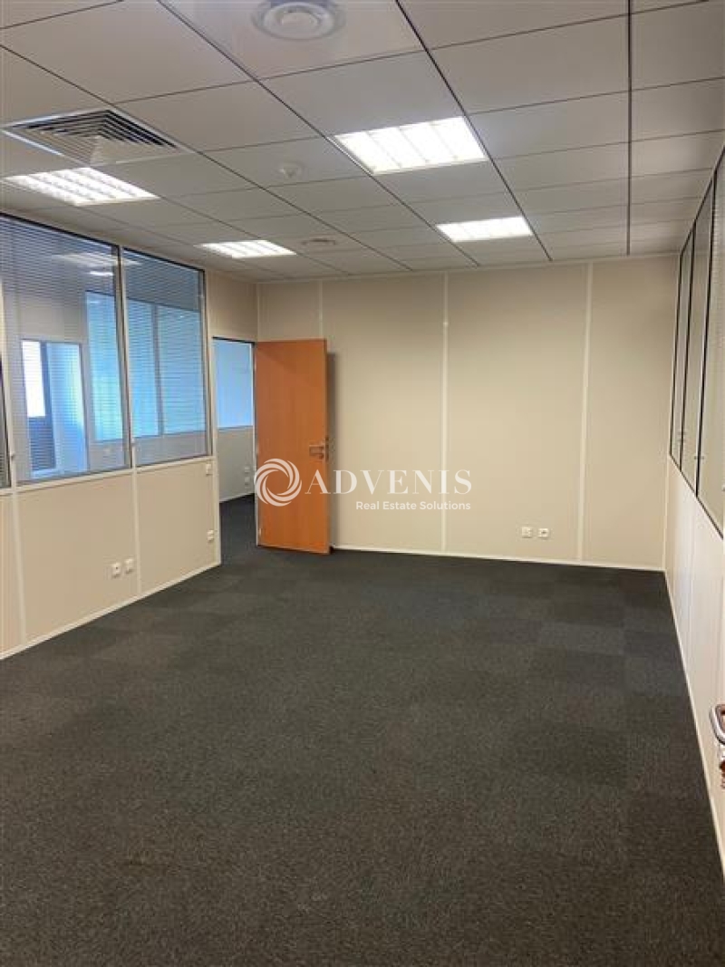 Location Bureaux CHASSIEU (69680) - Photo 10