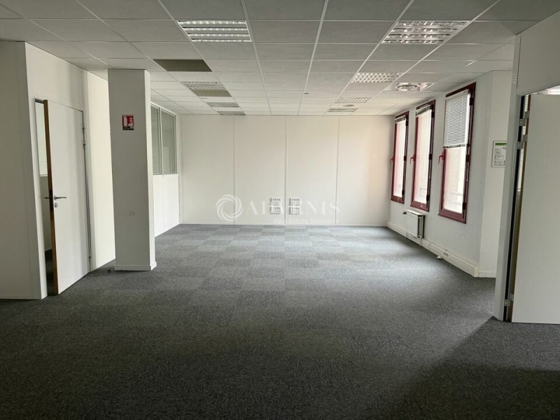 Location Bureaux LYON (69007) - Photo 7