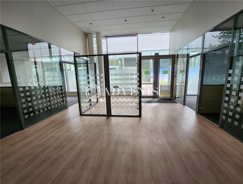 Location Bureaux SAINT ETIENNE (42000) - Photo 2