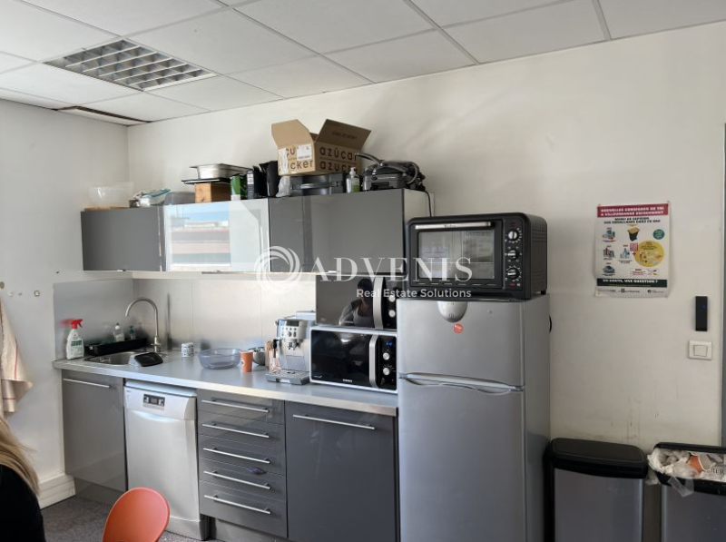 Location Bureaux et activités légères VILLEURBANNE (69100) - Photo 7