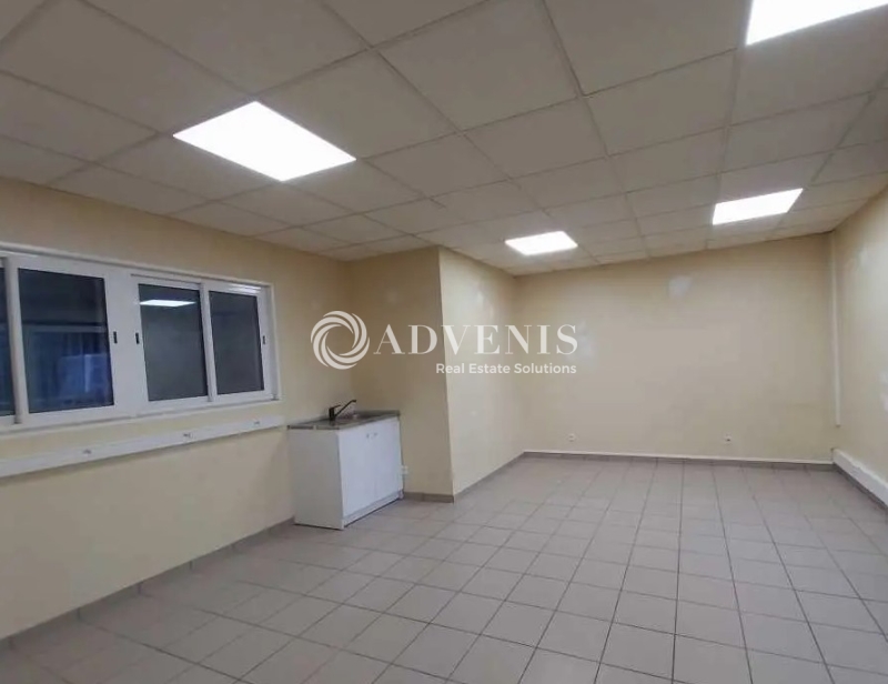 Location Activités Entrepôts CHASSIEU (69680) - Photo 2