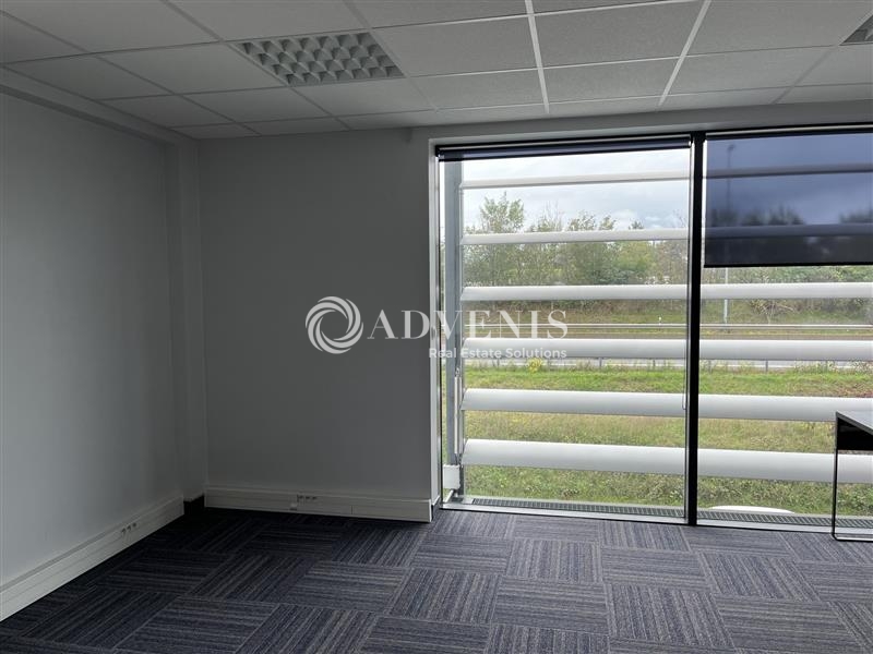 Location Bureaux BRIGNAIS (69530) - Photo 4