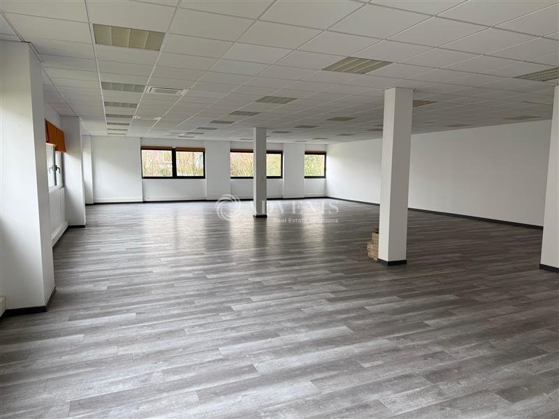 Location Bureaux SAINT PRIEST (69800) - Photo 3