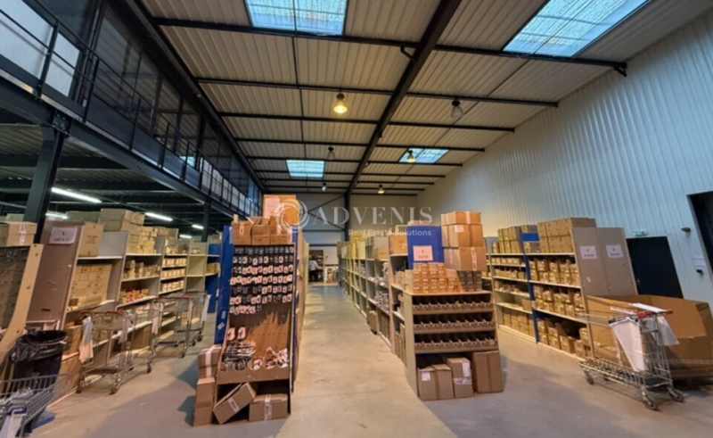 Location Activités Entrepôts FLEURIEUX SUR L'ARBRESLE (69210) - Photo 1