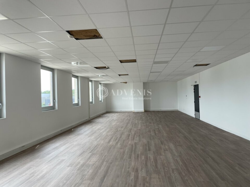 Location Entrepôts CORBAS (69960) - Photo 3
