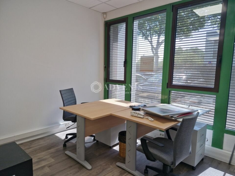 Location Bureaux BRON (69500) - Photo 8