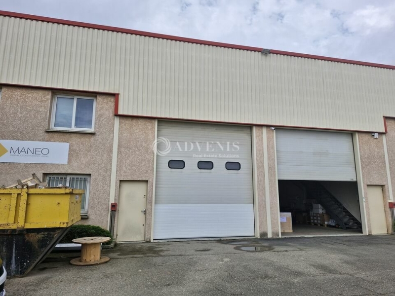 Location Activités Entrepôts CHASSIEU (69680) - Photo 1