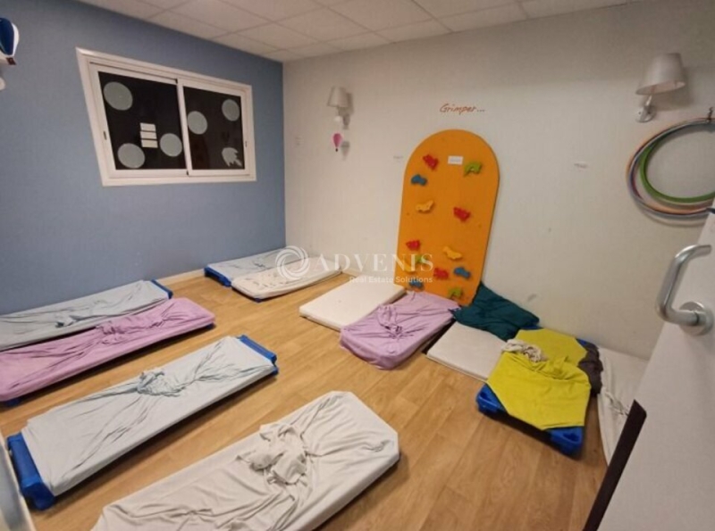 Location Commerces VAULX-EN-VELIN (69120) - Photo 4