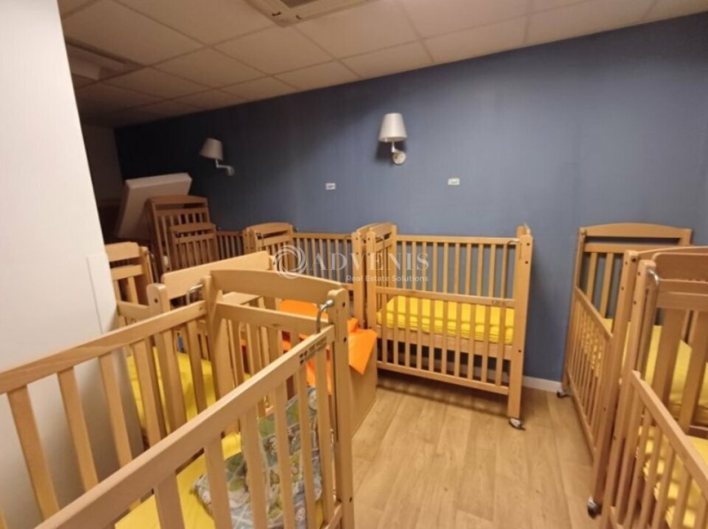 Location Commerces VAULX-EN-VELIN (69120) - Photo 6