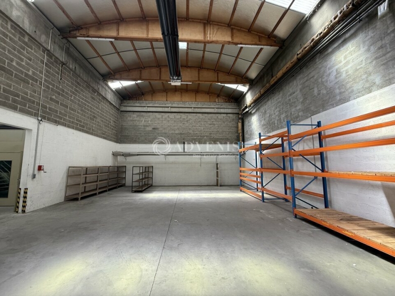 Location Bureaux et activités légères CHASSIEU (69680) - Photo 3