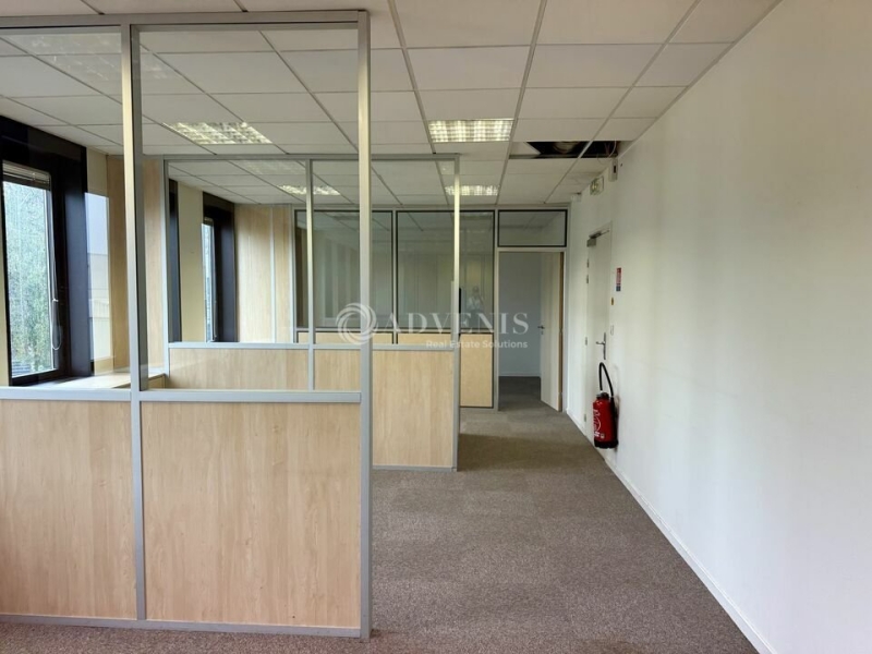 Location Bureaux DARDILLY (69570) - Photo 8