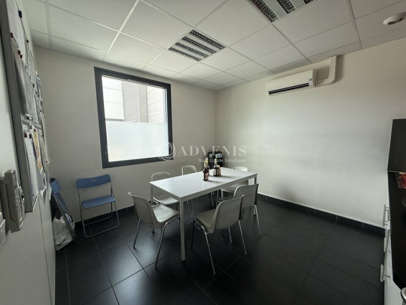 Location Activités Entrepôts VAULX-EN-VELIN (69120) - Photo 7