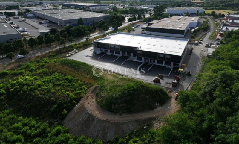 Location Activités Entrepôts SAINT-LAURENT-DE-MURE (69720) - Photo 2