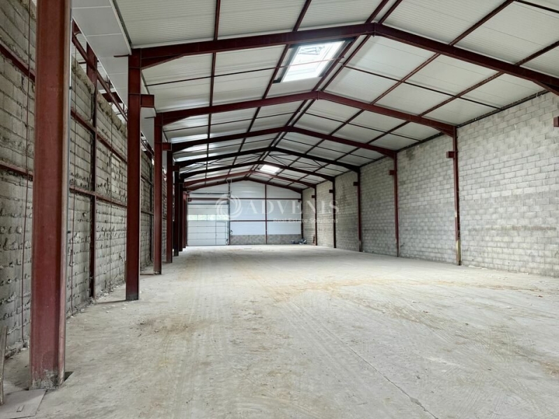 Location Activités Entrepôts BELLEVILLE EN BEAUJOLAIS (69220) - Photo 4