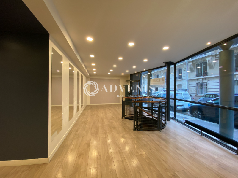 Location Commerces PARIS (75014) - Photo 1