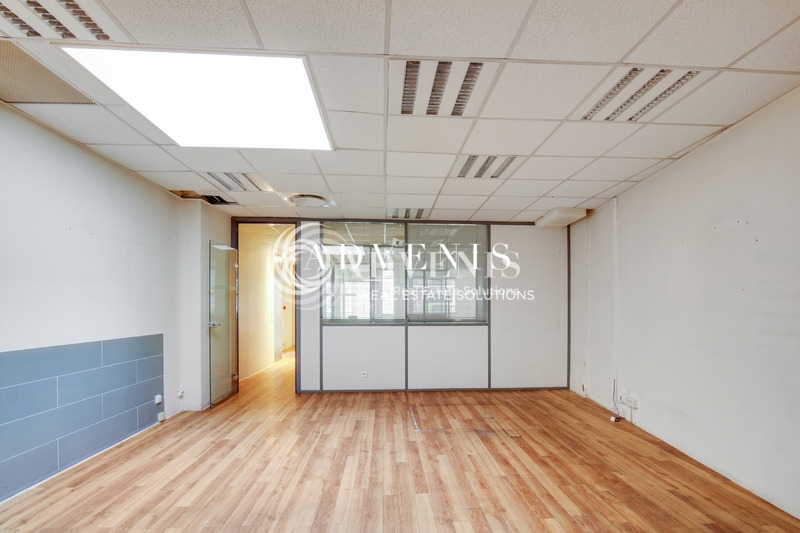 Location Bureaux PARIS (75015) - Photo 5