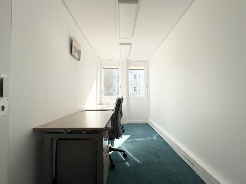 Location Bureaux PARIS (75015) - Photo 1