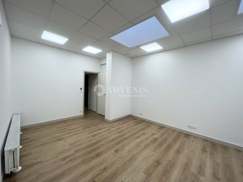 Vente Investisseur Bureaux PARIS (75015) - Photo 5