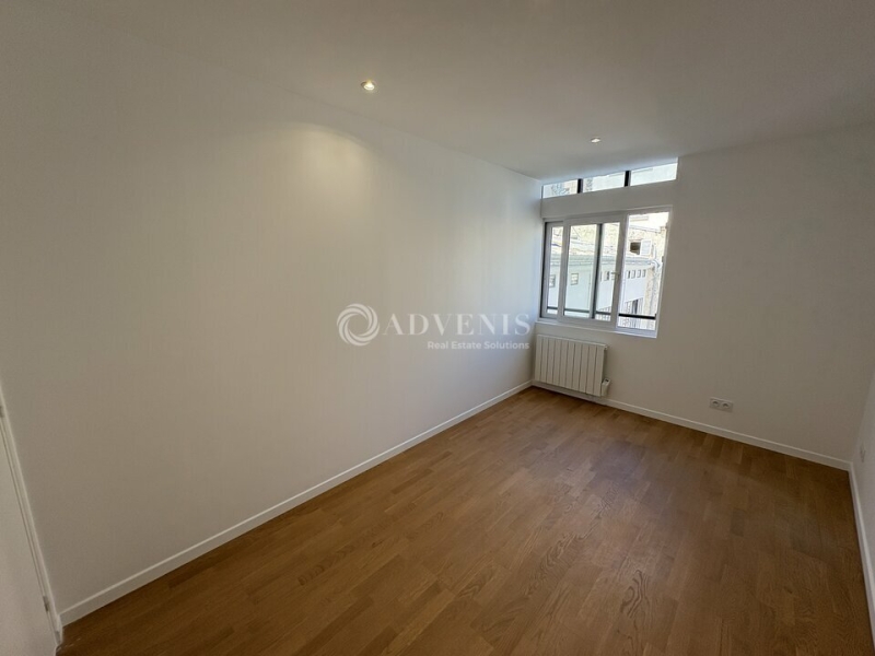 Location Bureaux PARIS (75006) - Photo 7