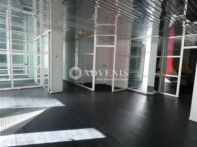 Location Bureaux SURESNES (92150) - Photo 2