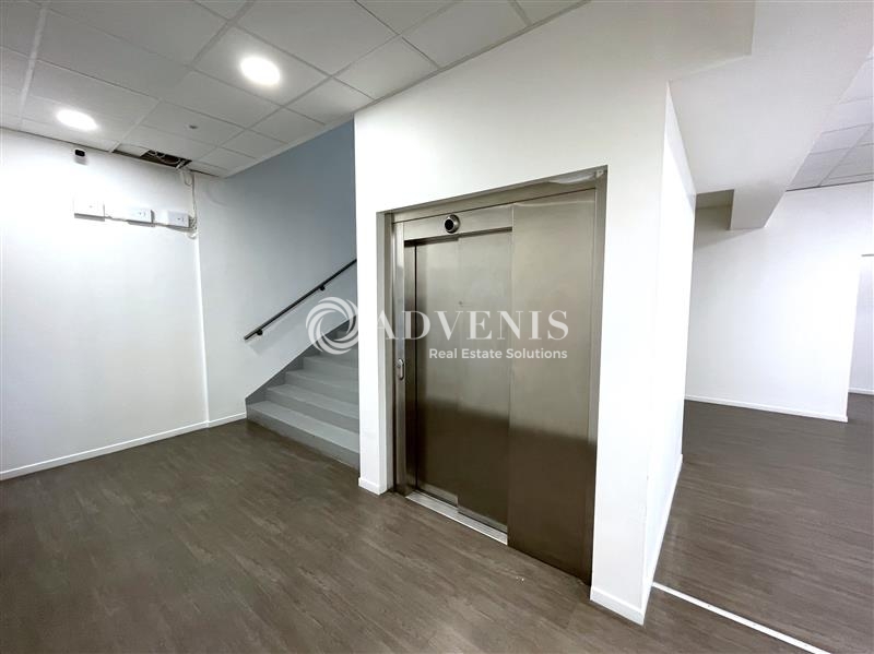 Location Bureaux VILLENEUVE LA GARENNE (92390) - Photo 7