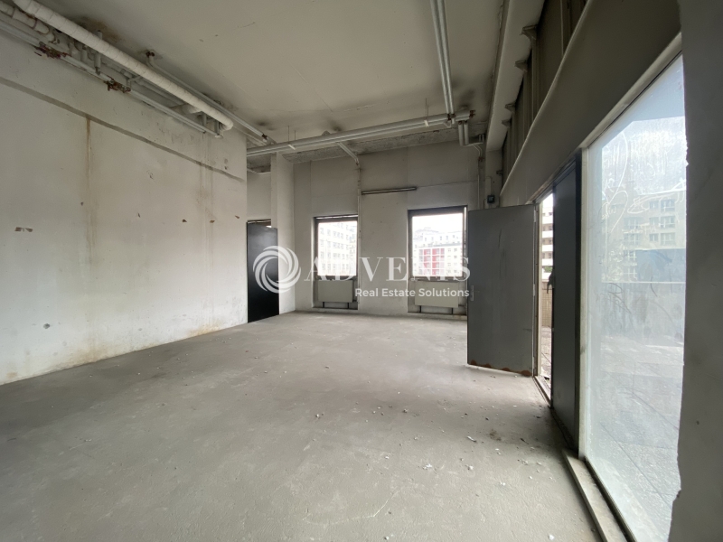 Location Bureaux et activités légères COURBEVOIE (92400) - Photo 2