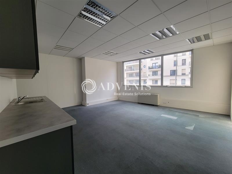 Location Bureaux SAINT OUEN (93400) - Photo 9