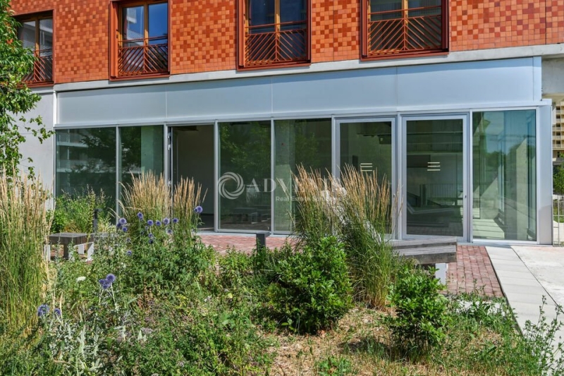 Location Commerces SAINT OUEN (93400) - Photo 8