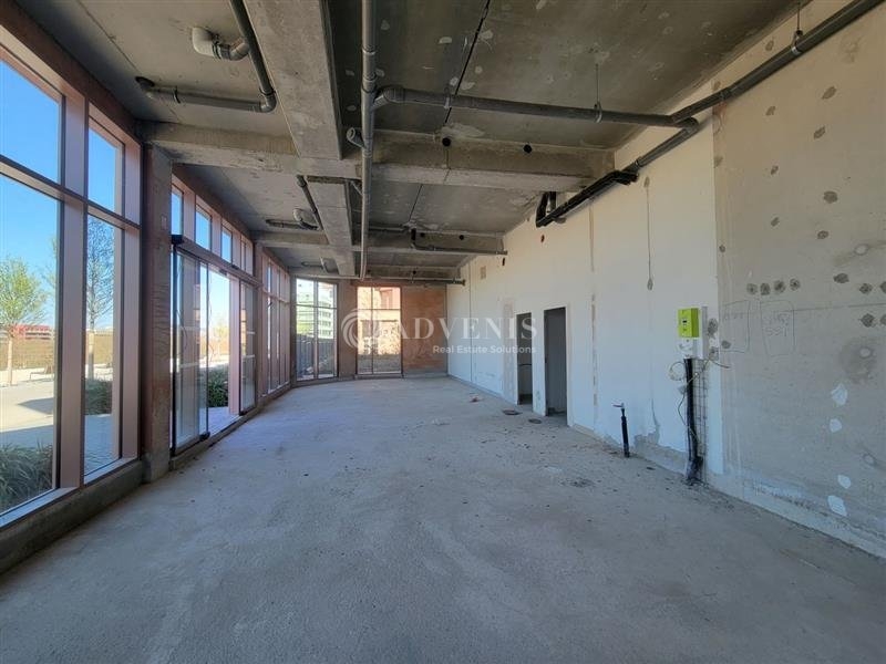 Location Commerces SAINT OUEN (93400) - Photo 4