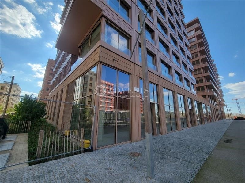 Location Commerces SAINT OUEN (93400) - Photo 1