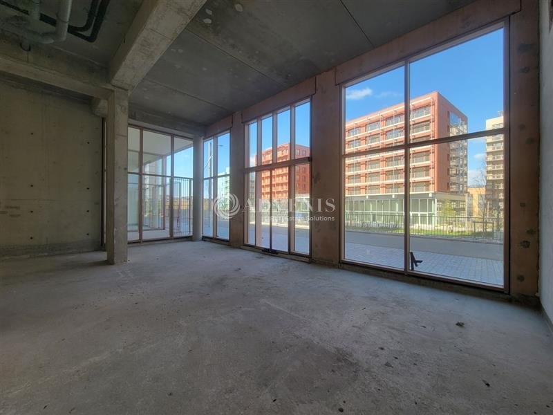 Location Commerces SAINT OUEN (93400) - Photo 8