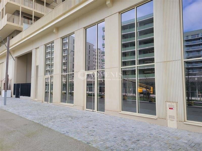 Location Commerces SAINT OUEN (93400) - Photo 2